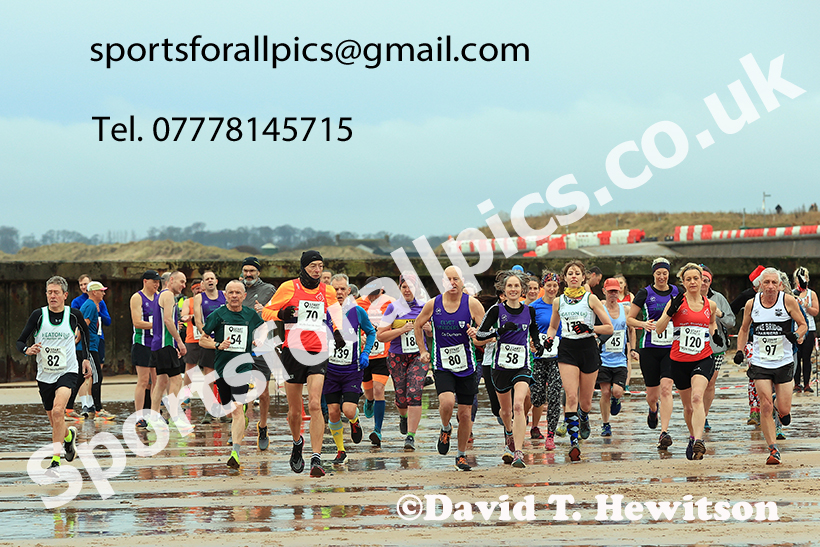 The 2024 Blyth Beach Run, Northumberland.   Photo: David T. Hewitson/Sports for All Pics